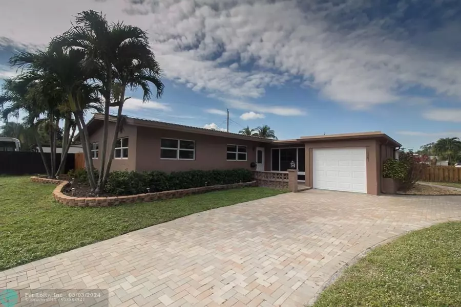 1261 NE 26th Ave, Pompano Beach, FL 33062