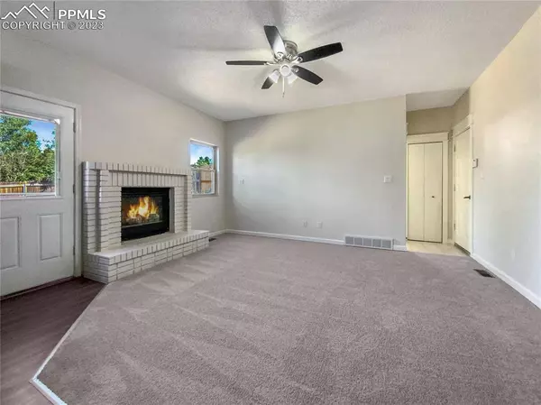 Colorado Springs, CO 80918,6341 Firestar LN