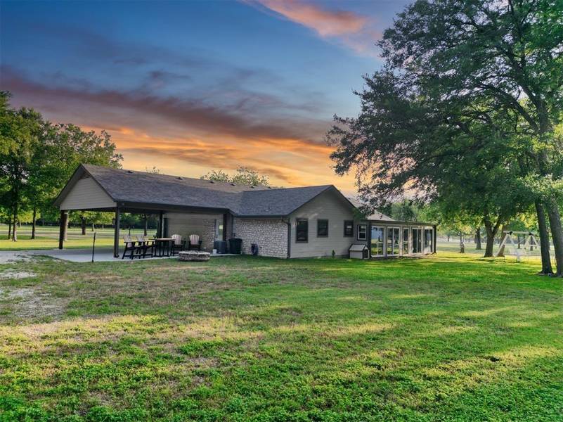 221 County Road 4270, Clifton, TX 76634