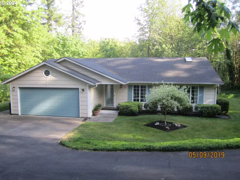 2616 MAPLEWOOD DR, Longview, WA 98632