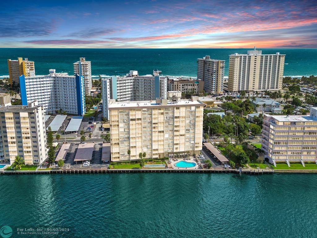 Pompano Beach, FL 33062,299 N Riverside Dr  #502