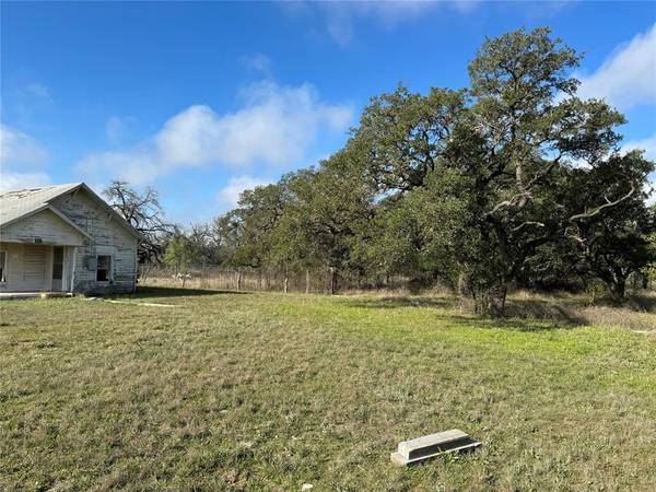 327 W Brooks Drive, Evant, TX 76525