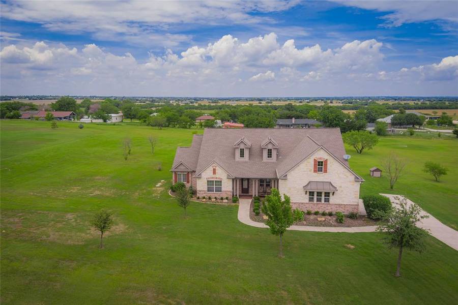 6216 High Meadows Drive, Krum, TX 76249