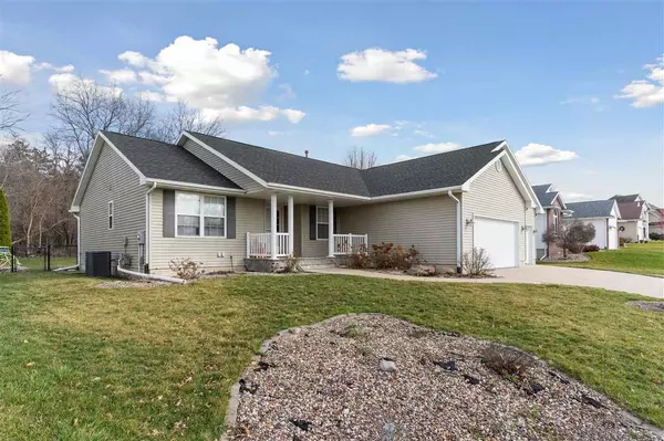 Solon, IA 52333,422 Serenity Ct