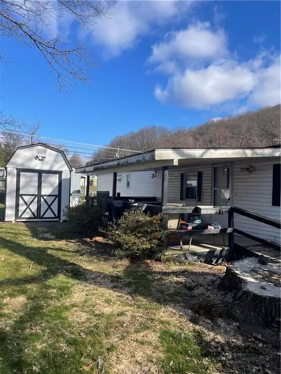 Wind Gap Borough, PA 18091,4 Indian Trail