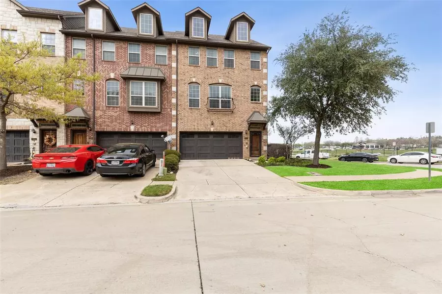 7873 Oxer Drive, Irving, TX 75063