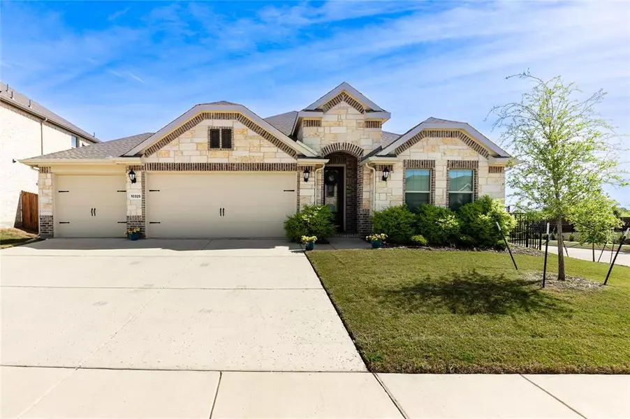 10325 Sovereign Drive, Frisco, TX 75035