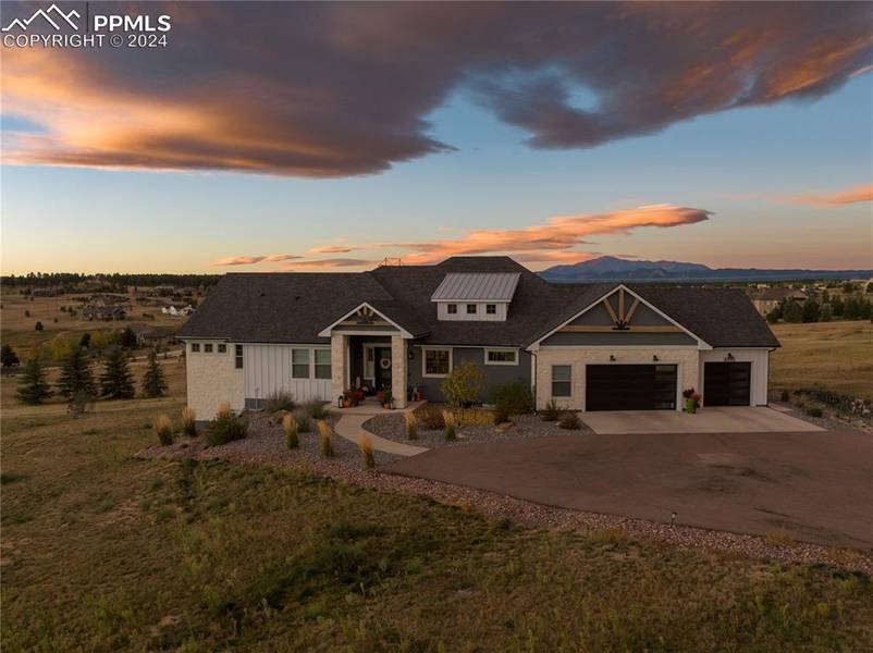 2131 White Cliff WAY, Monument, CO 80132