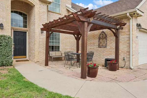 Denton, TX 76210,6908 Riverchase Trail