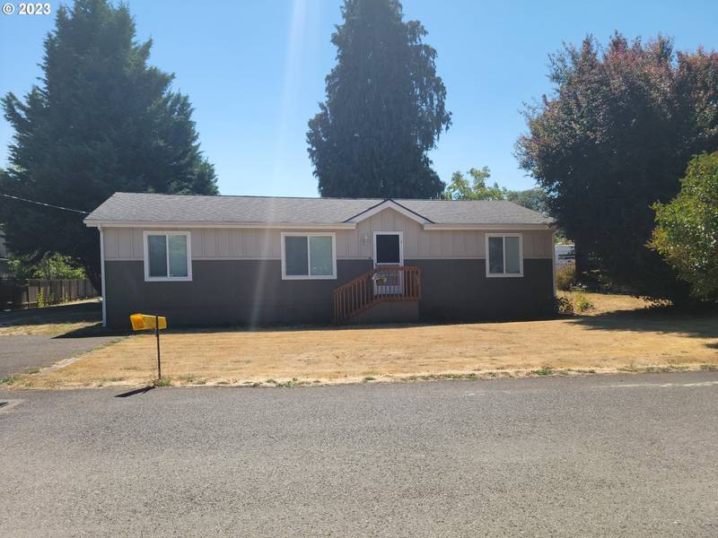 34094 SE Elm ST, Scappoose, OR 97056