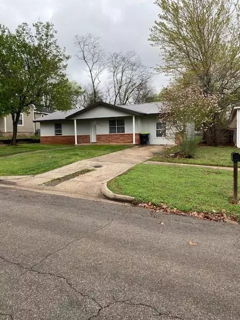 205 W Jefferson Street, Purcell, OK 73080