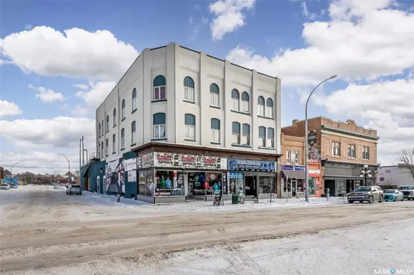 Moose Jaw, SK S6H 0V8,37 Main STREET N