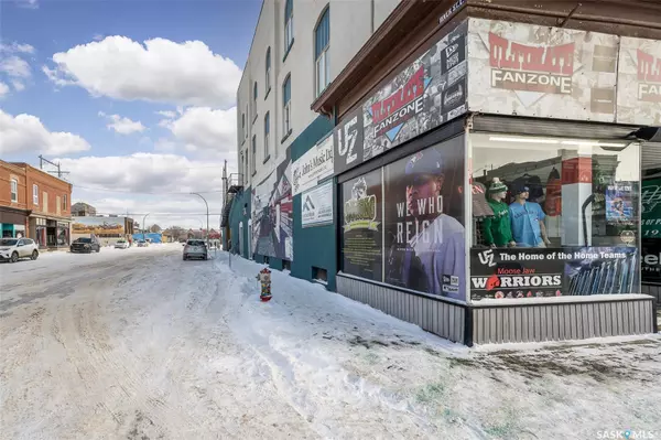 Moose Jaw, SK S6H 0V8,37 Main STREET N