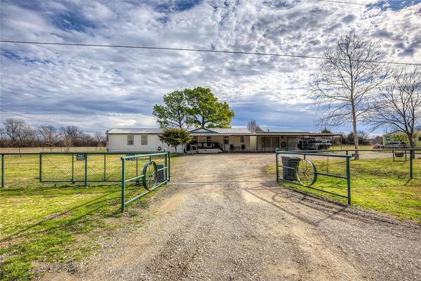 20017 County Road 4043, Kemp, TX 75143