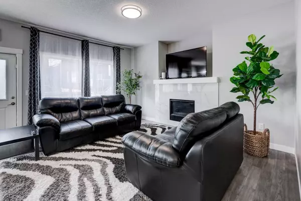 Calgary, AB T3R 0Y4,31 Sherview GRV NW