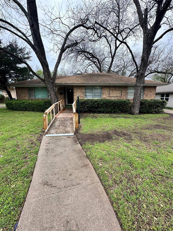 2759 Larkspur Lane, Dallas, TX 75233