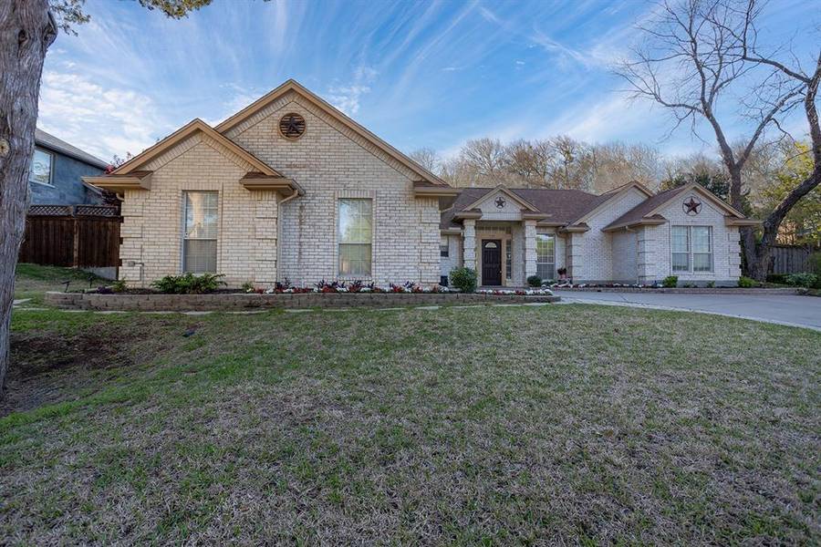 719 Sleepy Hollow Drive, Cedar Hill, TX 75104