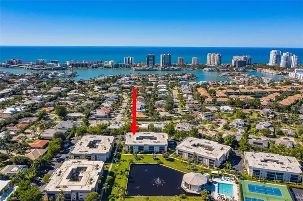 Naples, FL 34103,788 Park Shore DR F20