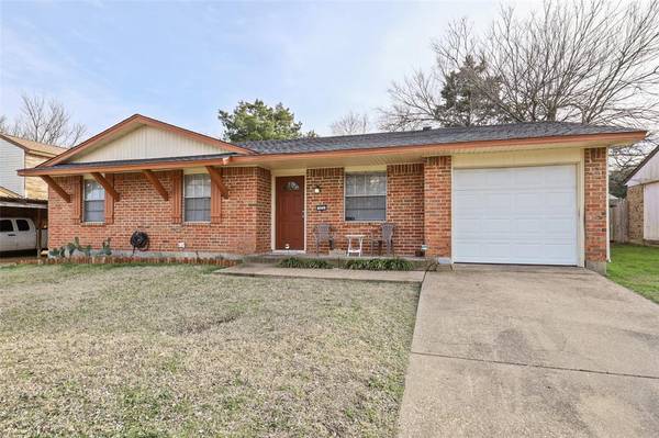 322 Linkwood Drive, Duncanville, TX 75137