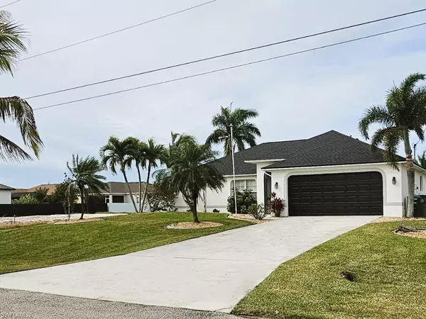 1024 33rd PL, Cape Coral, FL 33993