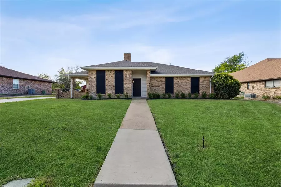 3814 Westview Drive, Rowlett, TX 75088