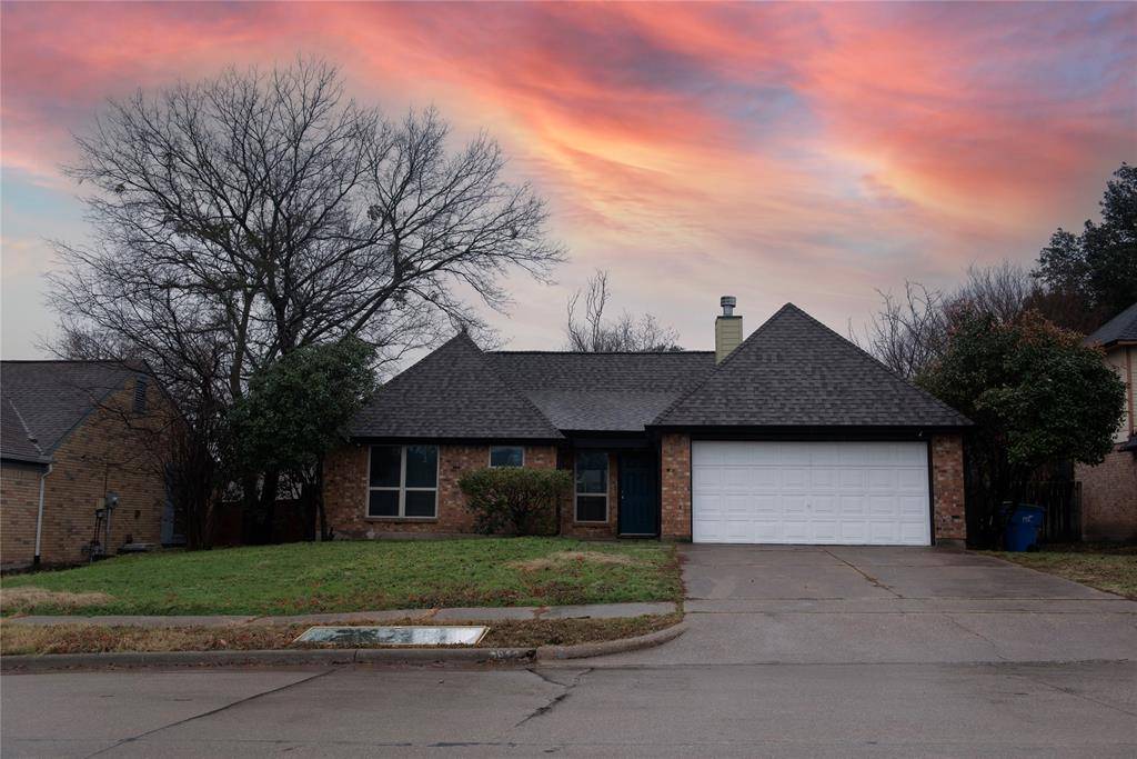 Rowlett, TX 75089,8322 Intrepid Lane