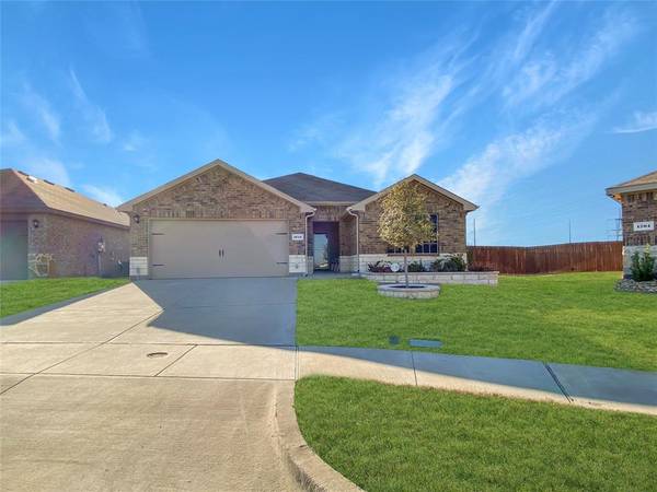 1645 Quest Bridge Road, Lancaster, TX 75146