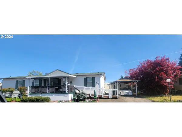 77500 S 6th ST #D12, Cottage Grove, OR 97424