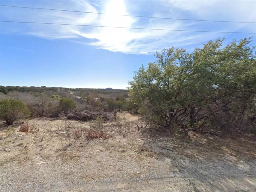 Granbury, TX 76048,815 Thicket Trail