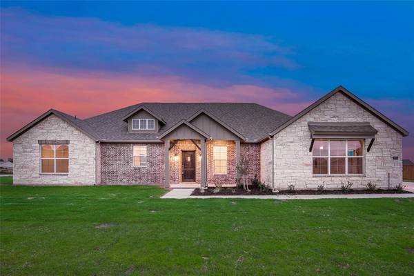 2713 Burr Oak Road, Oak Ridge, TX 75160