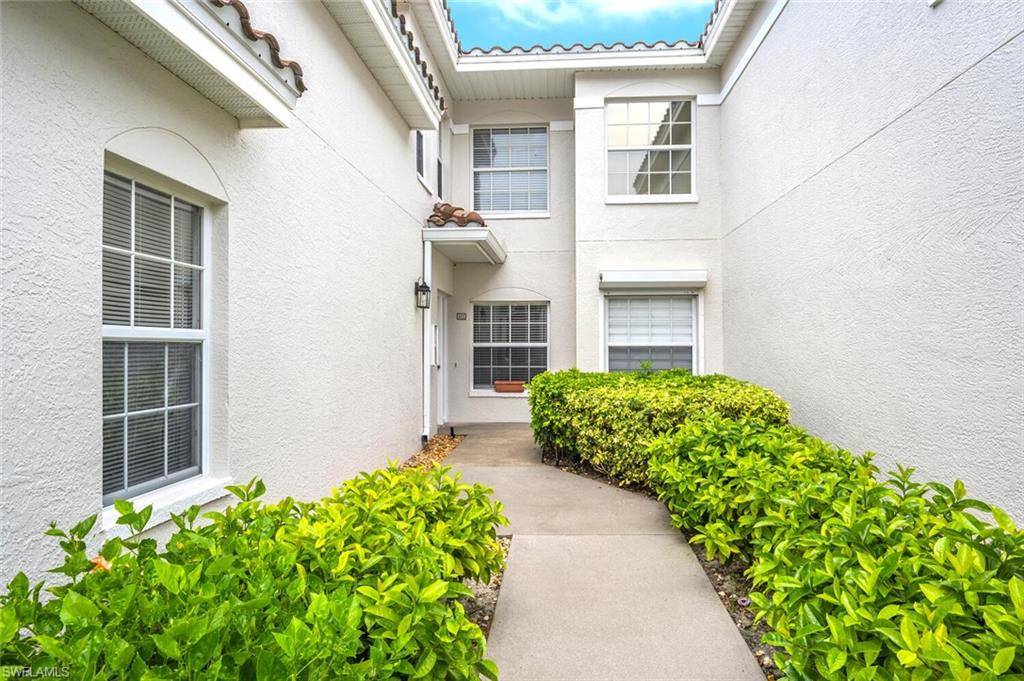 Naples, FL 34109,6891 Rain Lily RD 102