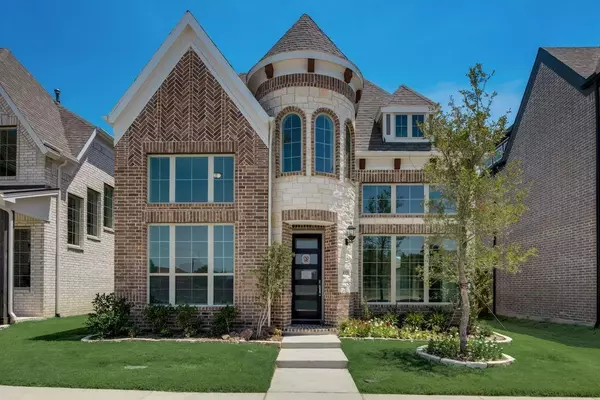 Mckinney, TX 75070,4521 Falls Drive