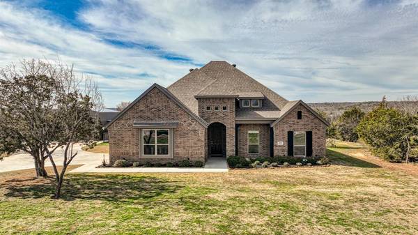 1033 Resolute Road,  Millsap,  TX 76066