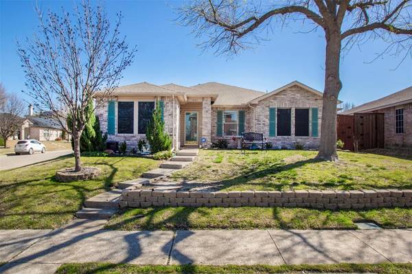 1547 Stewart Drive,  Rockwall,  TX 75032