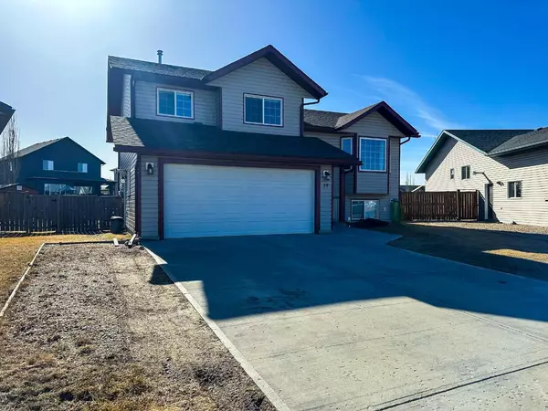 Whitecourt, AB T7S 0A7,19 Reay Court