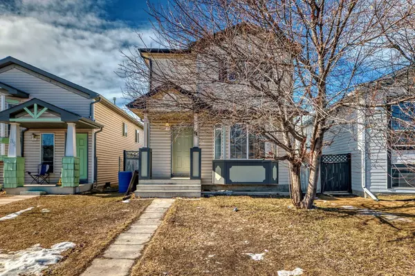 Calgary, AB T3J 4A2,81 Martinvalley PL NE