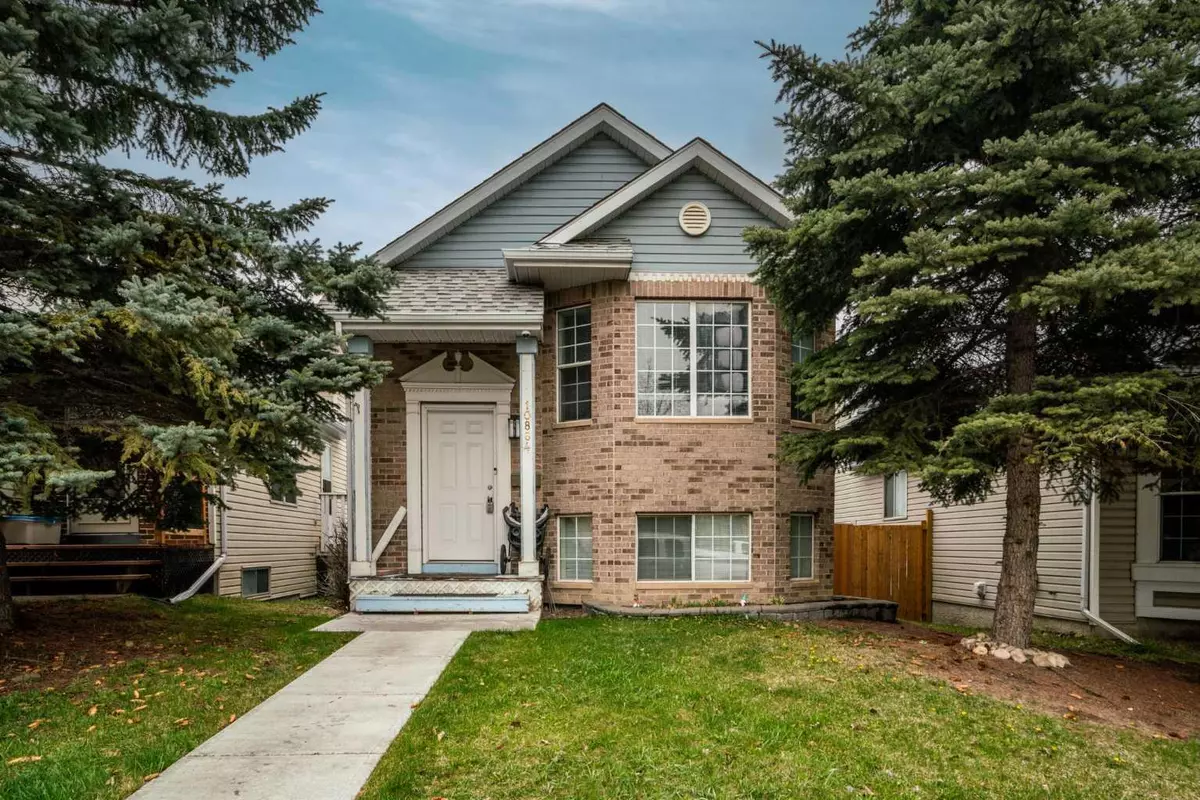 Calgary, AB T3A 5H2,10864 Hidden Valley DR NW