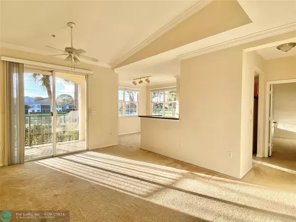 Delray Beach, FL 33446,15105 MICHELANGELO BL  #208