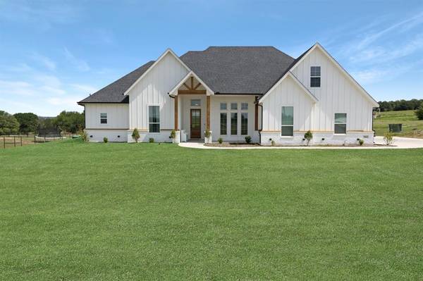 7065 Veal Station Road,  Weatherford,  TX 76085