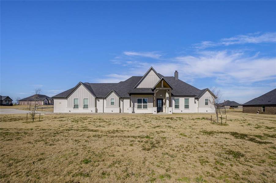 256 Agua Linda Drive, Godley, TX 76044