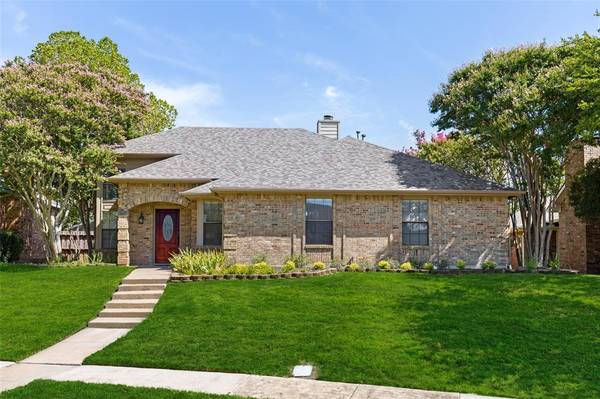 2045 Greenstone Trail, Carrollton, TX 75010