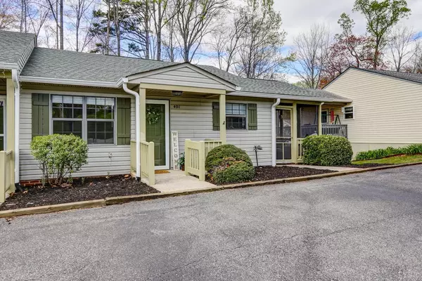 401 Goose Hollow DR, Forest, VA 24551