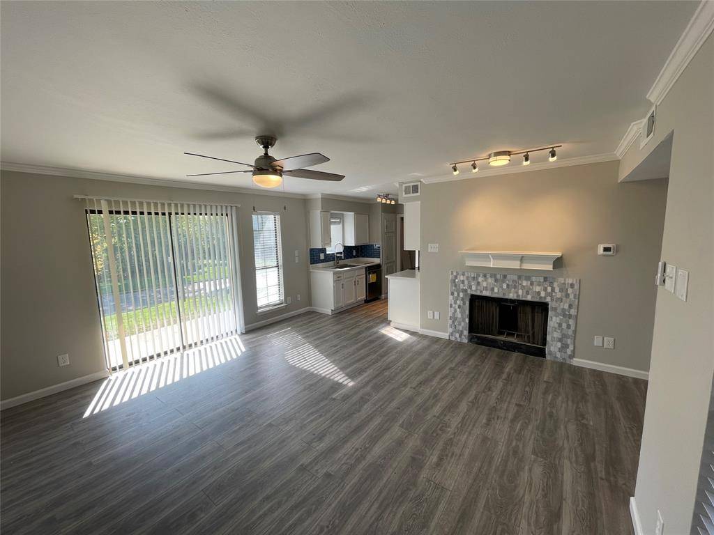 5809 Lake Hubbard Parkway #307,  Garland,  TX 75043