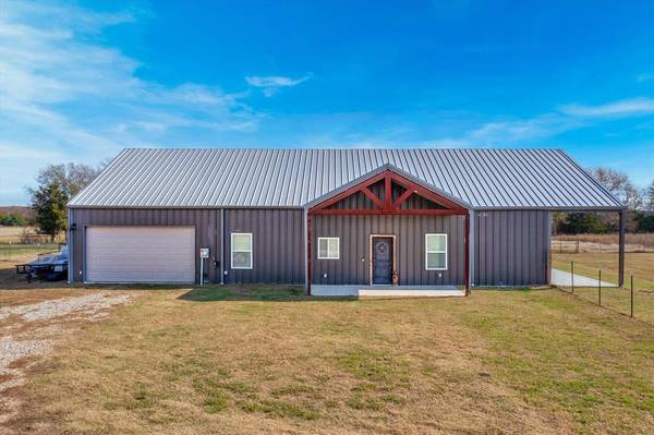 10399 State Highway 50,  Ladonia,  TX 75449