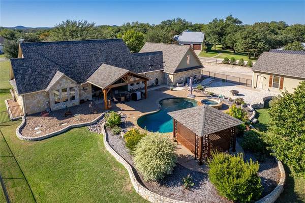 1214 County Road 2024,  Glen Rose,  TX 76043