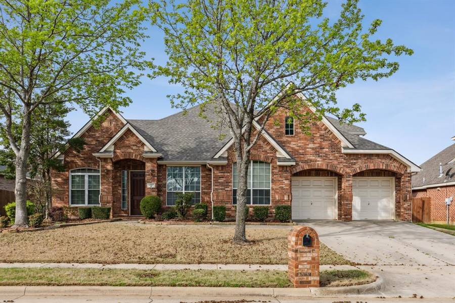 1307 Rosebriar Lane, Mansfield, TX 76063