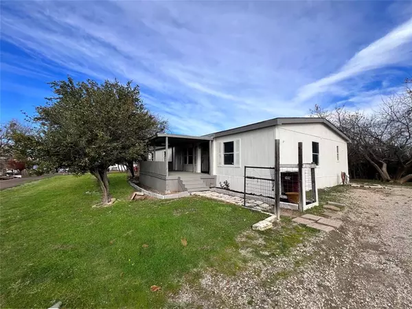 Quinlan, TX 75474,612 Lewald Circle