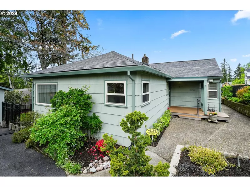 6711 SW TAYLORS FERRY RD, Portland, OR 97223