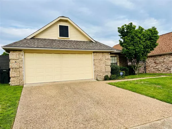 Garland, TX 75044,2842 Laurel Oaks Drive