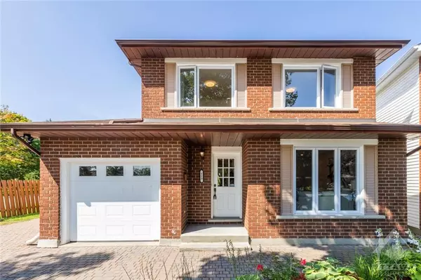 Ottawa, ON K2H 9K8,119 OAKMORE PL